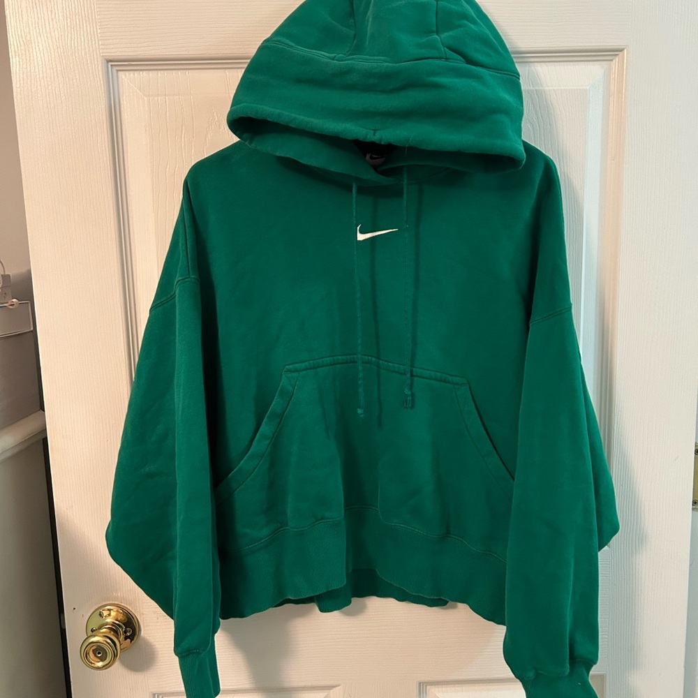 Nike Women's Green Oversized Hoodie - Picture 3 of 7